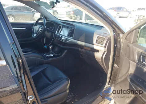 2015 Toyota Highlander Xle V6 from USA, damaged, VIN 5TDJKRFH5FS182493